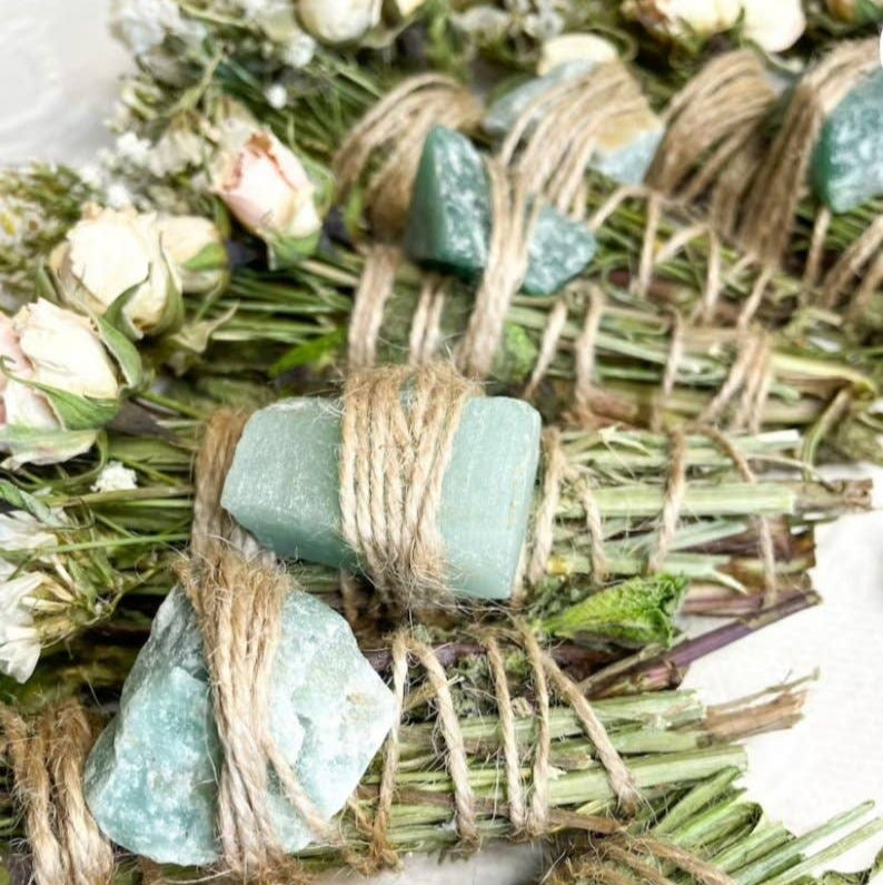 Garden roses, Gypsophila, Rosemary, Aventurine, Rosemary & Mint Smudge Stick
