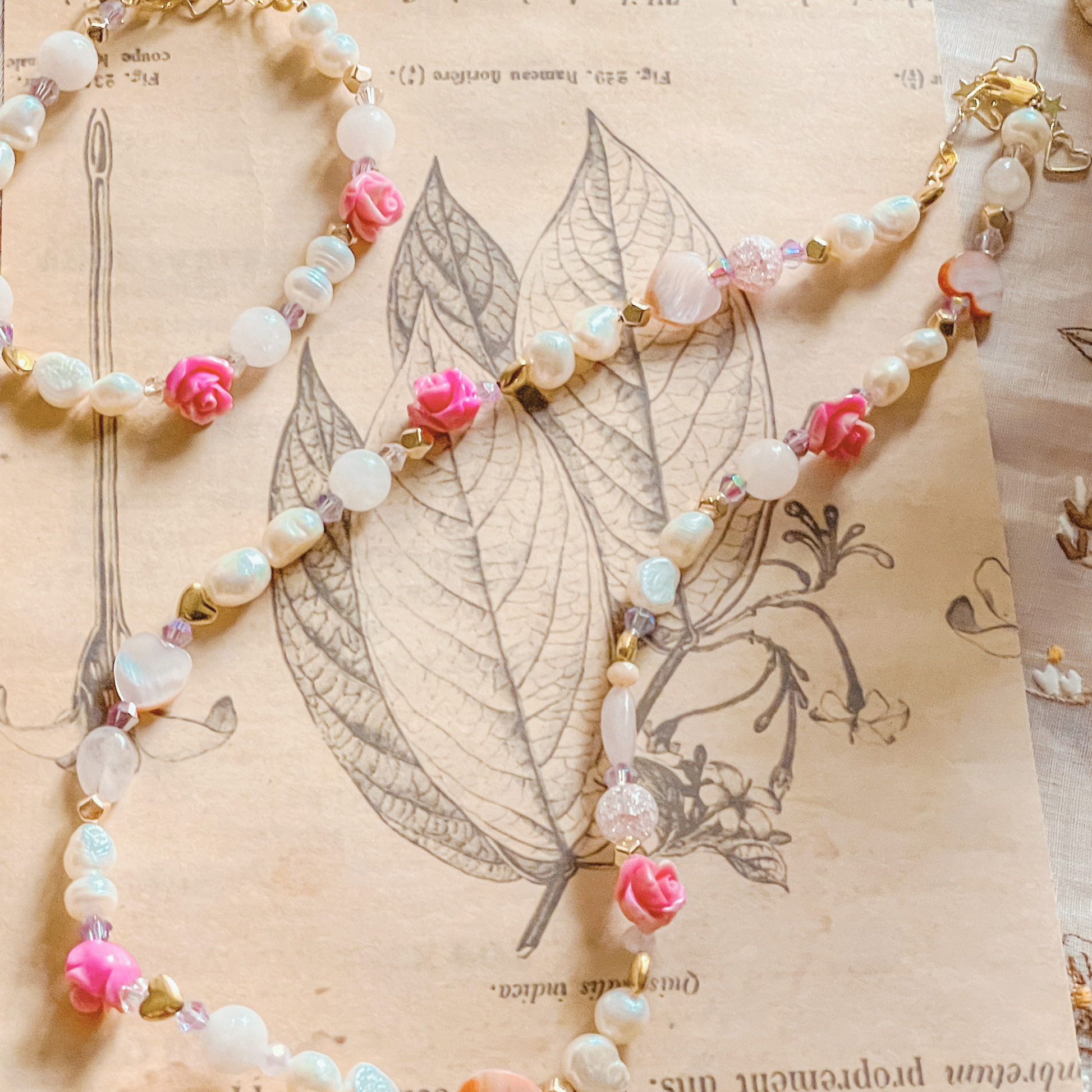 Delicate Beaded Necklace with Pink Roses and Pearls